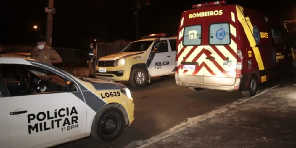 Equipes da Polícia Militar e do Siate estiveram no local. 