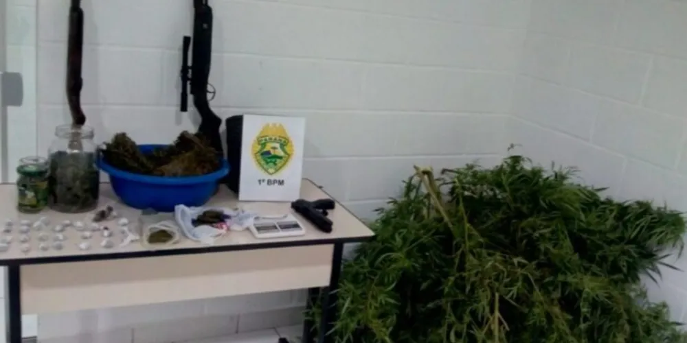 Nas últimas 24h, a Polícia Militar de Castro registrou duas ocorrências relacionadas ao tráfico de entorpecentes no Jardim Primavera