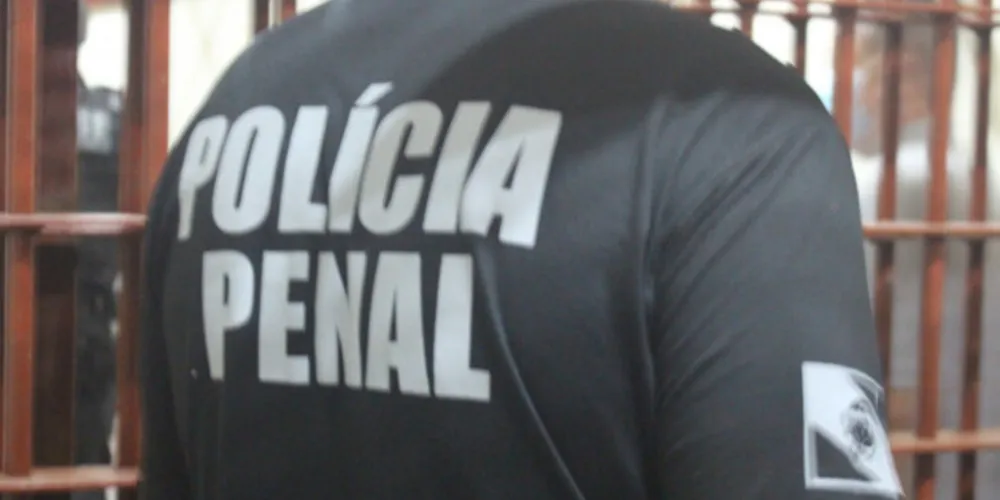 Proposta foi lida durante a sessão plenária desta segunda (12).