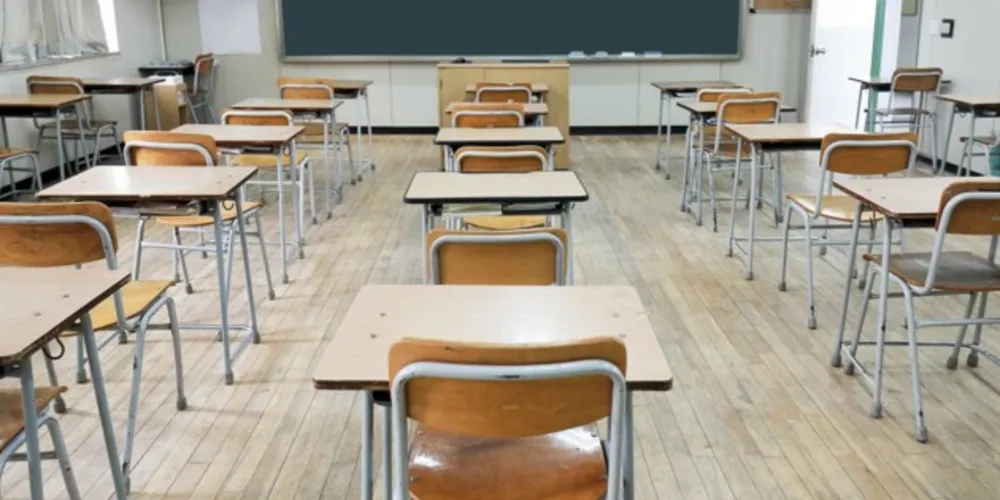 Ao menos sete educadoras estão infectadas pelo vírus. 