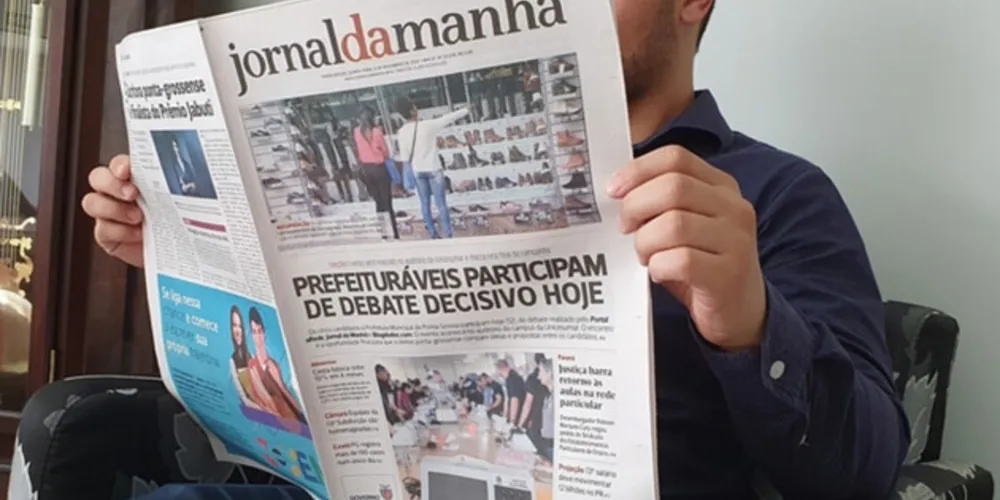 Exemplares diários estão disponíveis na plataforma para professores e alunos