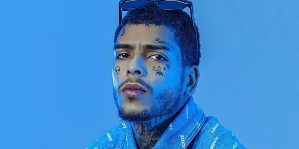 Funkeiro teria tentado pular da varanda do quarto para a piscina e teria batido com a cabeça na borda dessa piscina