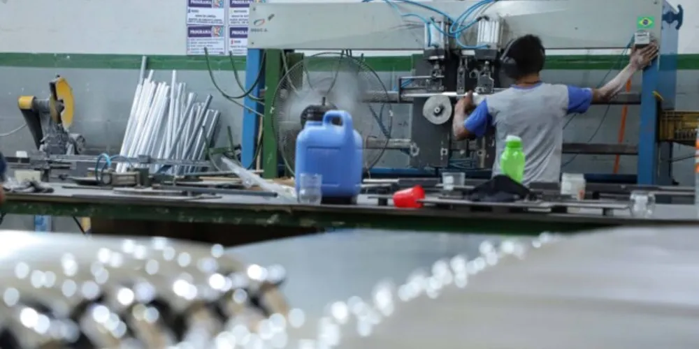 Imagem ilustrativa da imagem PR lidera ranking de emprego via Agências do Trabalhador