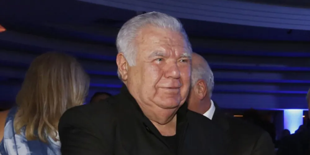 O arquiteto, urbanista, ex-prefeito de Curitiba e ex-governador do Paraná morreu em decorrência de complicações de doença renal crônica