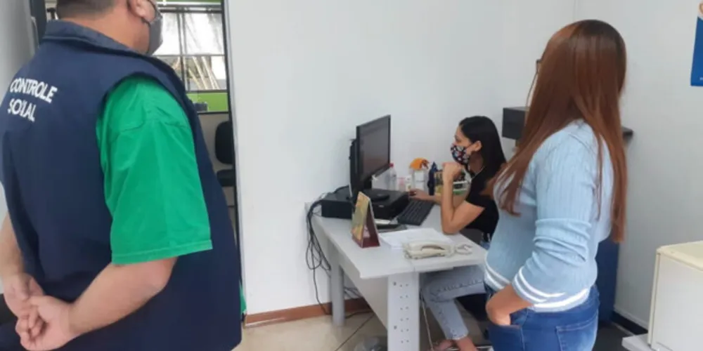 Imagem ilustrativa da imagem CGE faz distribuição de vacinas e kit merenda em 19 cidades