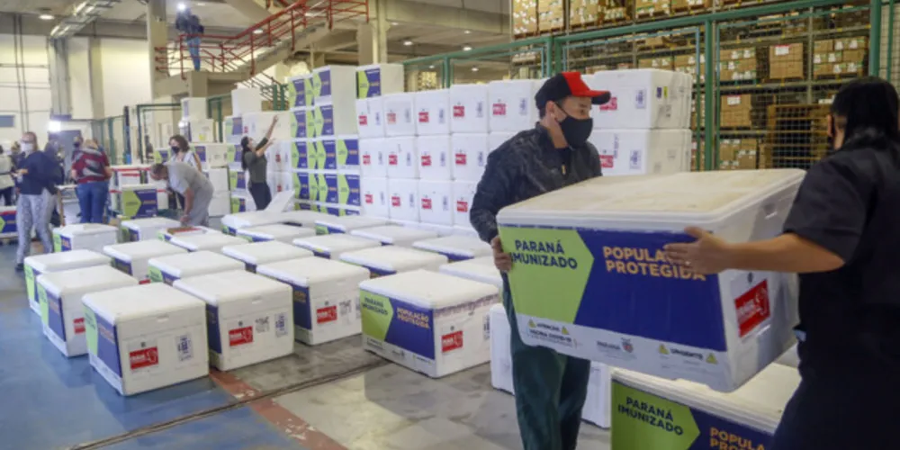 Imagem ilustrativa da imagem Paraná receberá mais 309,2 mil doses de vacinas contra covid