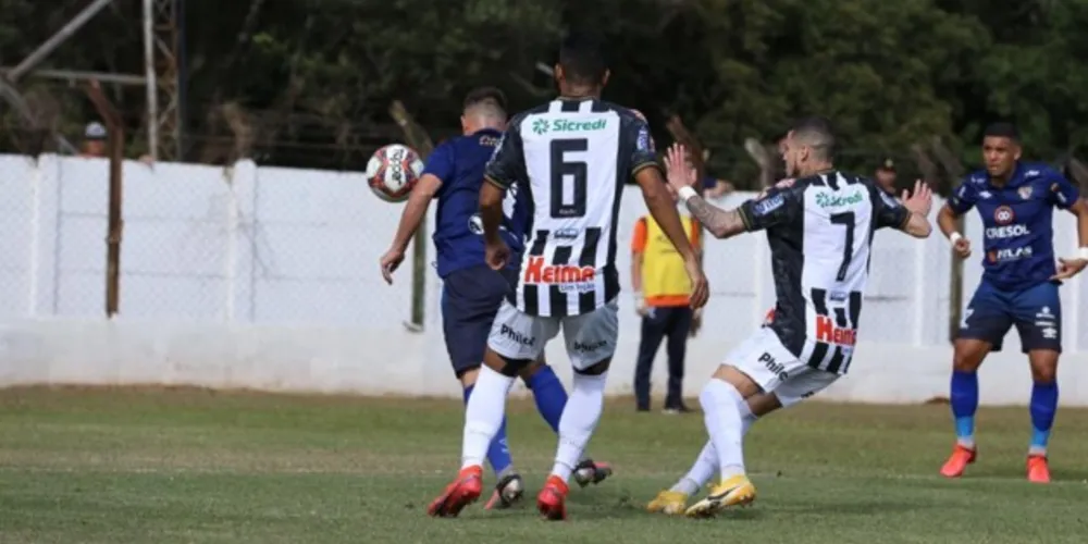 Time alvinegro foi surpreendido no Estádio dos Pioneiros