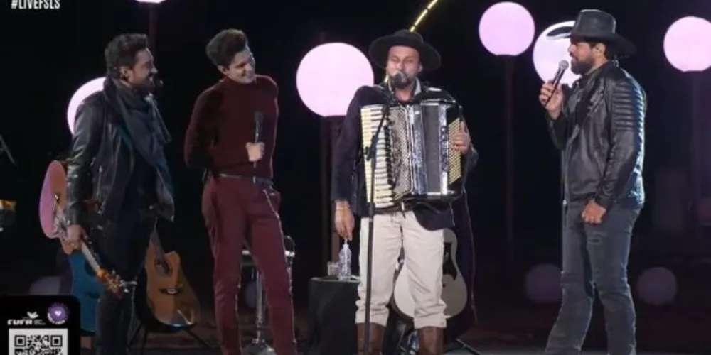 A apresentação aconteceu no último sábado (08). 