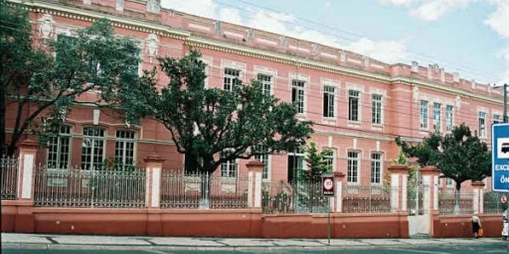 APP Sindicato - Regional Ponta Grossa está convocando trabalhadoras e trabalhadores da Educação para aderir à manifestação