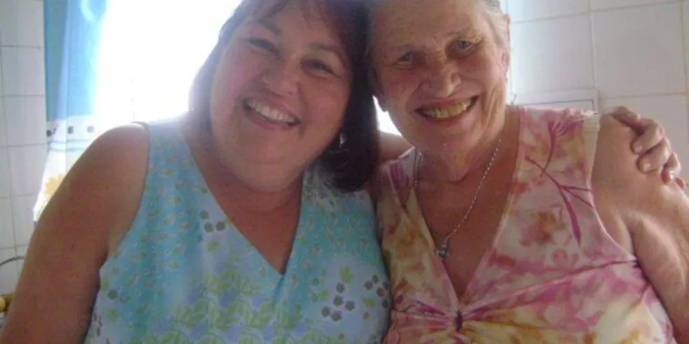 Rosicler Guzzoni e a mãe Marly Kohut, morreram contaminadas pela covid-19