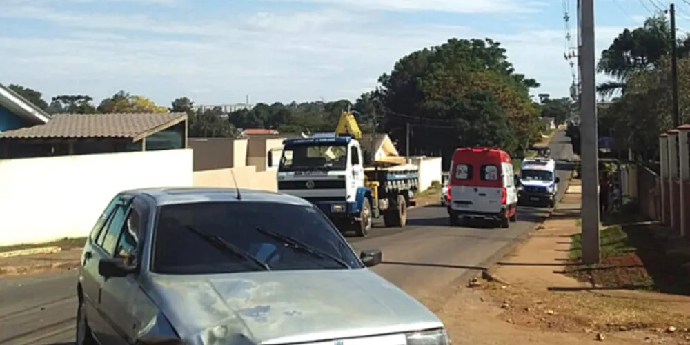 Acidente que ocorreu ontem (06/05) na Rua Marques de Sapucaí, na Vila São Francisco.