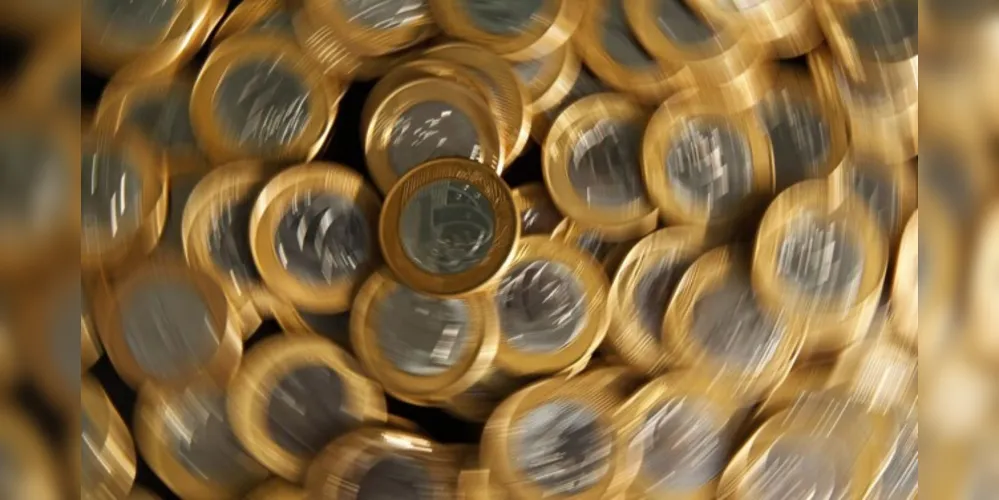 O reajuste segue a projeção de 4,3% para o Índice Nacional de Preços ao Consumidor (INPC) para este ano
