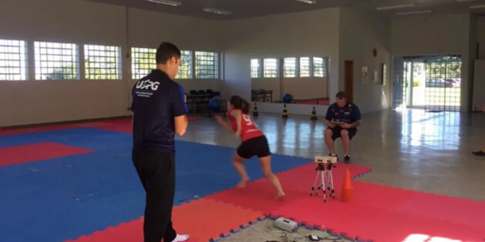 O projeto tem como objetivo fomentar o acesso à prática esportiva de alto rendimento, com caráter de especialização e aperfeiçoamento.