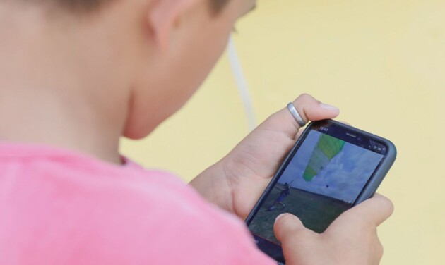 Especialistas apontam aumento no uso de aparelhos eletrônicos entre as crianças