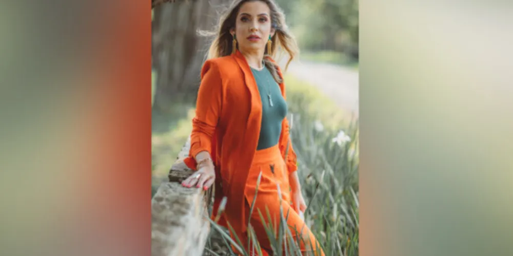 BELA – Laís Fernanda de Castro Pereira Coradassi abrilhanta a coluna RC deste fim de semana com sua beleza e elegância. Laís merece nosso destaque por sua competência e determinação.