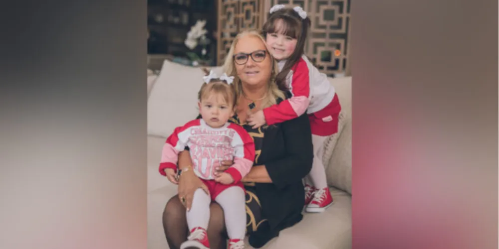Neiva Galvão e suas netas Melissa Galvão Kubaski e  Antonella Galvão Zanin