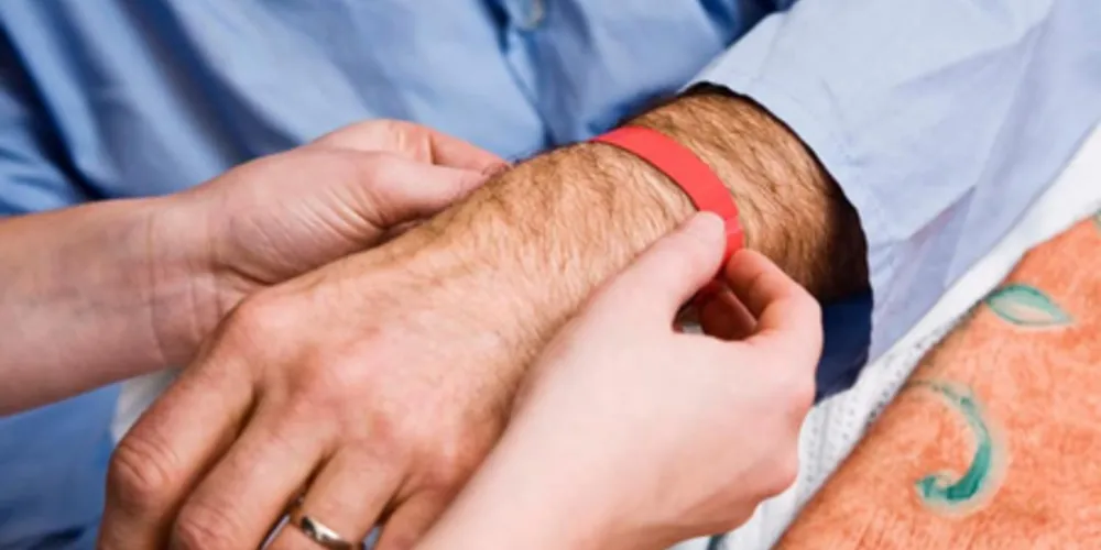 Projeto de lei prevê o uso obrigatório para os pacientes que apresentem sintomas ou testem positivo