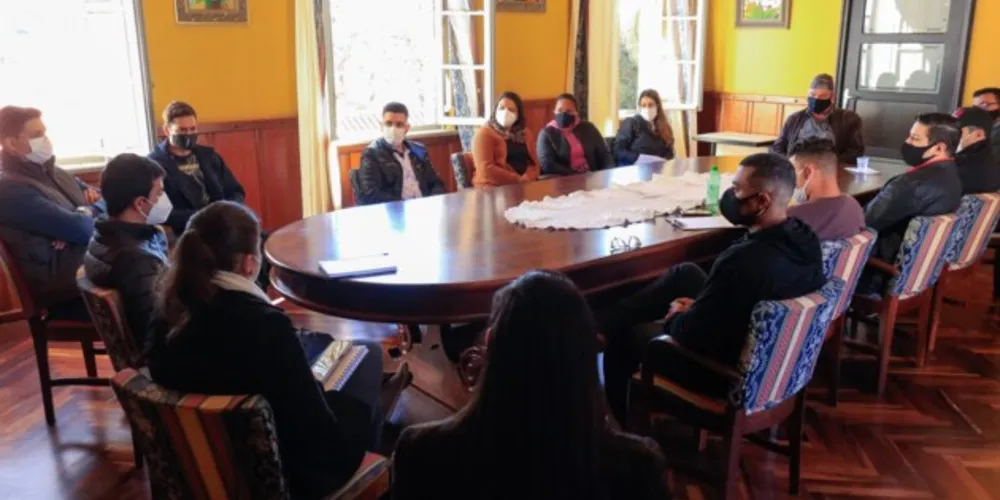 Reunião debateu propostas para viabilizar a execução de música ao vivo nos estabelecimentos da cidade