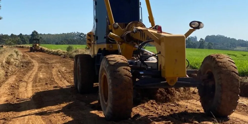Prefeito Artur Butina (PSC) ressalta compromisso com a infraestrutura da área rural