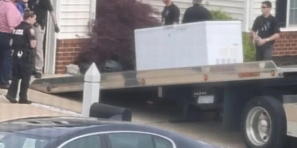 Pais do menino de 5 anos são os principais acusados de manter o corpo no local há mais de dois anos