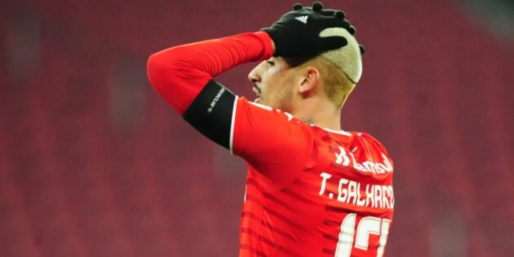 Vaga foi definida nos pênaltis, onde apenas um jogador desperdiçou sua cobrança, o atacante Thiago Galhardo