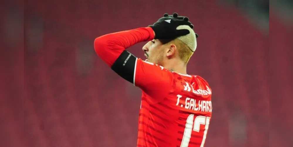 Vaga foi definida nos pênaltis, onde apenas um jogador desperdiçou sua cobrança, o atacante Thiago Galhardo