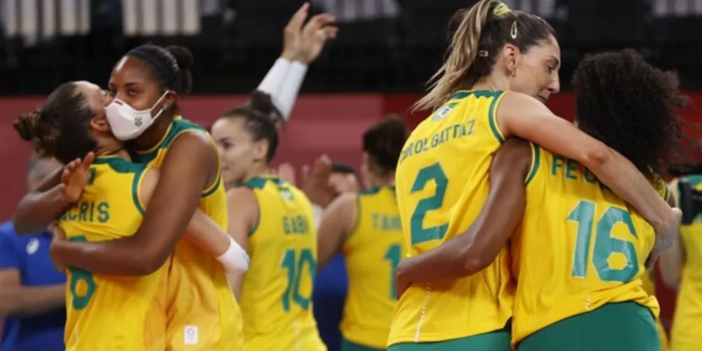 Com isso, o Brasil garantiu seis pontos e o segundo lugar no grupo A da primeira fase