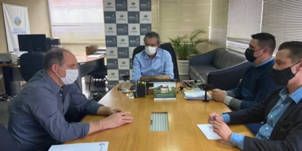 Prefeito Elias Gomes da Costa dialogou com o presidente do instituto
