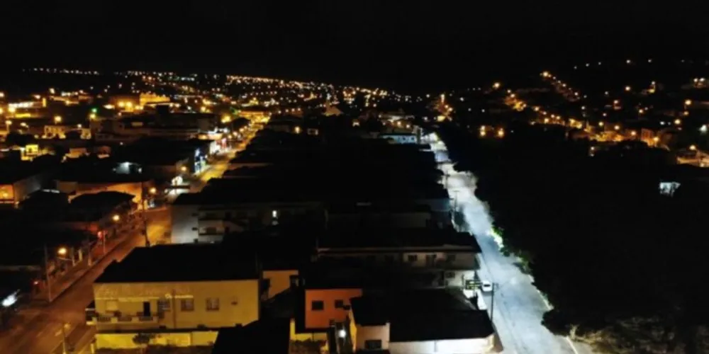 Lâmpadas LED serão instaladas em toda a cidade em um prazo de 36 meses