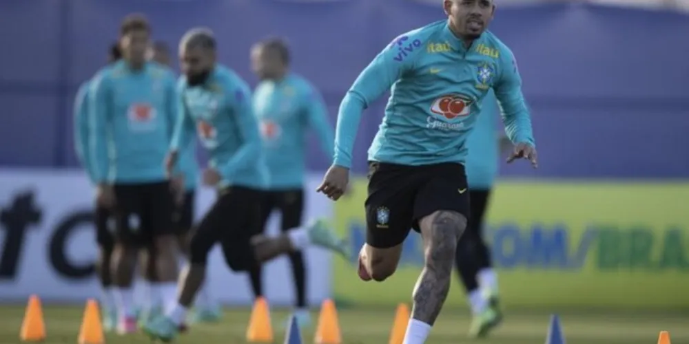 Às 21h, os dois últimos campeões do torneio jogam no Engenhão, no Rio de Janeiro