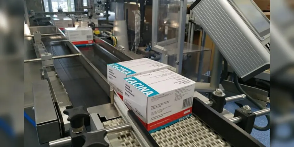 Saúde recebe mais 2,7 milhões de doses de AstraZeneca