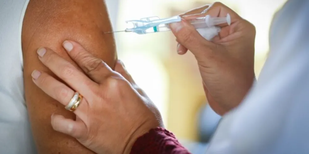 Mais de 62% da população já foi imunizada com ao menos uma dose