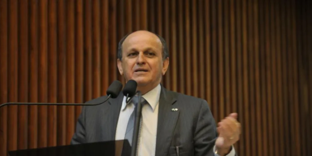 Deputado estadual Dr. Batista (DEM) é o presidente da Comissão de Saúde.