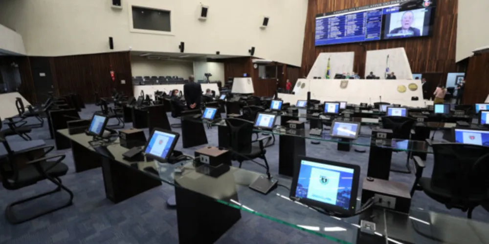 Órgãos e entidades da Administração Pública seriam obrigados a fornecer as vagas.