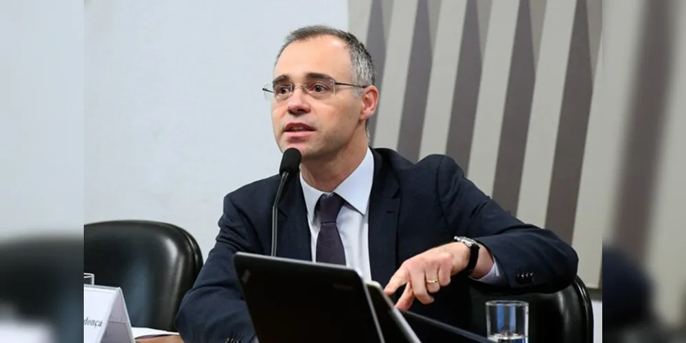 André Mendonça é advogado-geral da União e tem 48 anos.