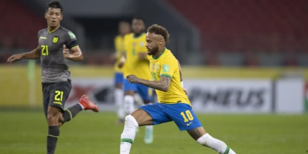 Jogo acontece neste domingo, a partir das 18h.