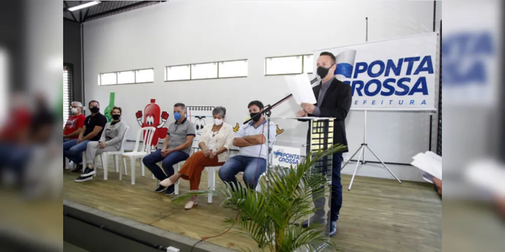 Lideranças estiveram presentes na inauguração do local