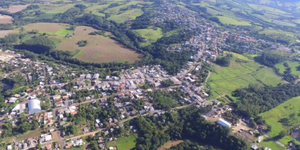 Restrição estabelece fechamento de parques e praças públicas