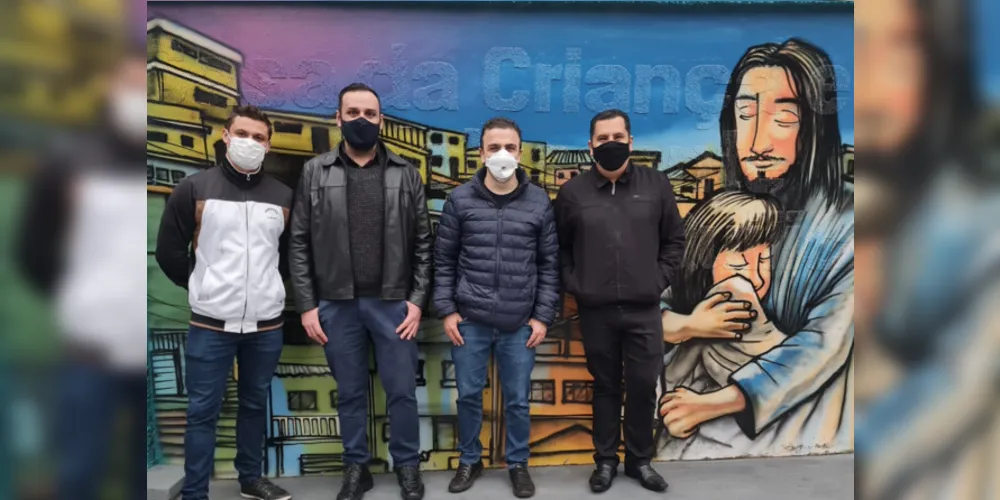  Parlamentar esteve nos municípios de Curiúva, Ventania e Castro