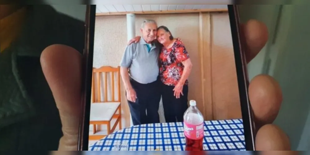 Moisés Ferreira Hey, 83, e Reni Retzlaff Hey, 79.