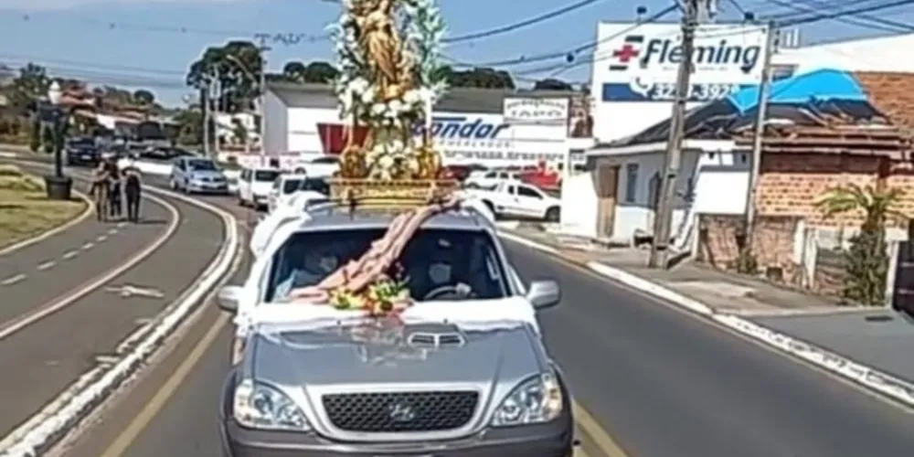 Imagem ilustrativa da imagem Carreata encerra dia da padroeira em Castro