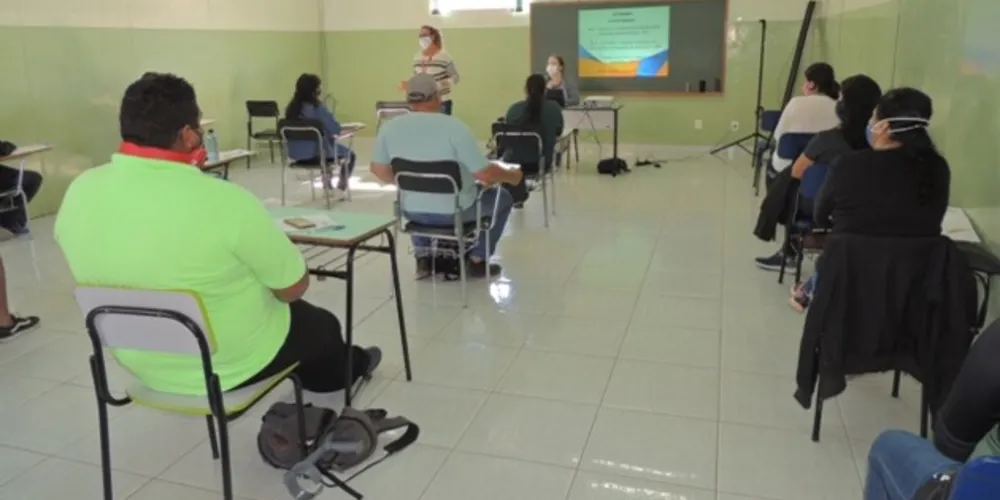Iniciativa é ministrada por instrutores do Senac e vai até o fim do mês de agosto