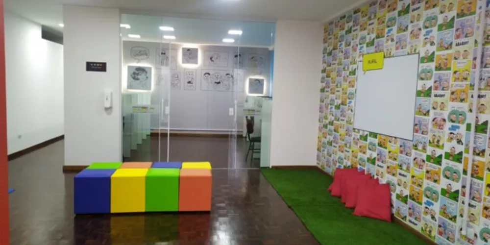 Unidade oferece cursos de Robótica, Programação, YouTuber e Internet, apoio escolar (reforço escolar) de Português, Matemática e Inglês