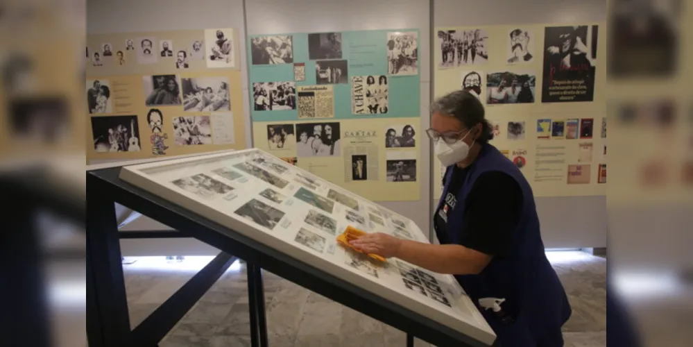 Mostra está na sua 11ª edição e traz produções de Paulo Leminski, por meio de catalogação feita pela família