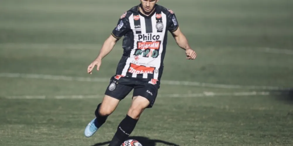 O jogo foi alterado para a capital por conta da manutenção no gramado do Estádio Germano Krüger