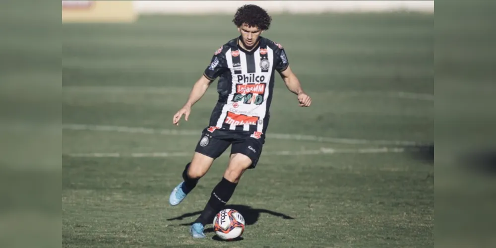 O jogo foi alterado para a capital por conta da manutenção no gramado do Estádio Germano Krüger
