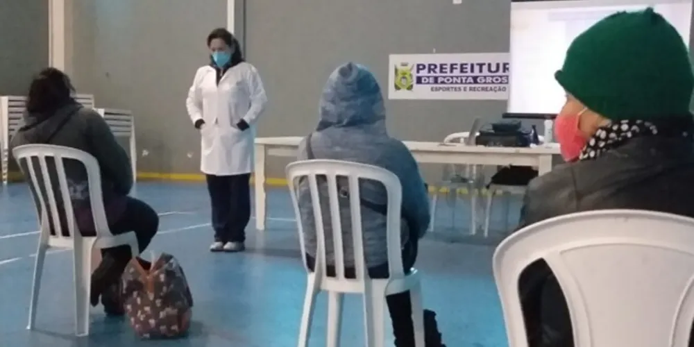 Capacitação aconteceu no Ginásio Jamal Farjallah Bazzi, na última sexta (13).