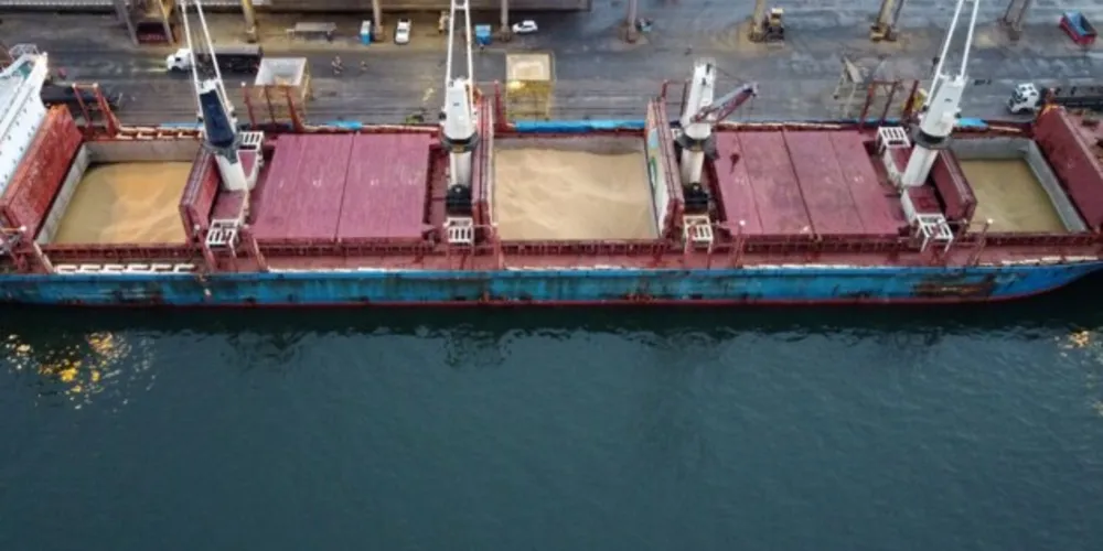 Os navios só poderão atracar após a realização de novos testes