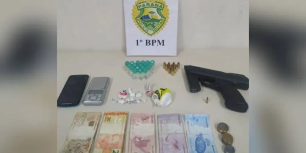 Abordagem foi realizada na madrugada deste sábado (26), no bairro Neves