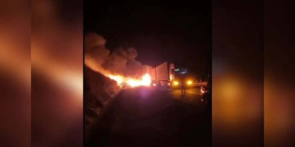 Ocorrência foi registrada na noite deste sábado (7), na BR-376